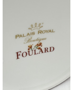 Red Vase Foulard H22 by Palais Royal