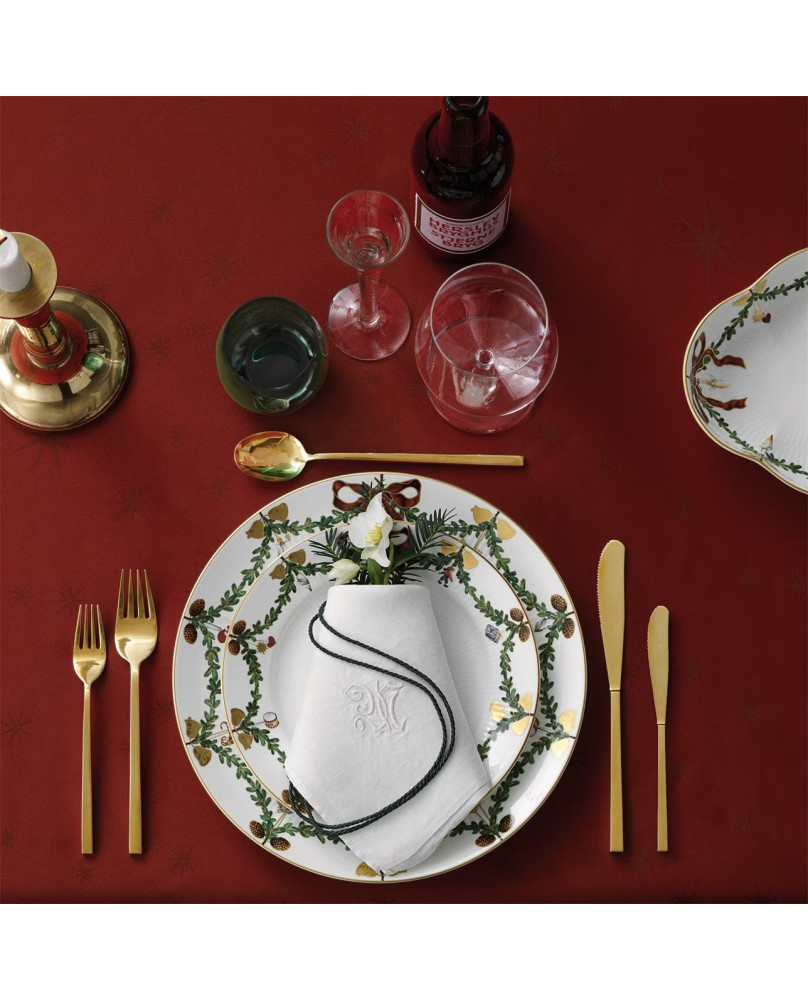 Star Fluted Christmas Plate 27 di Royal Copenhagen