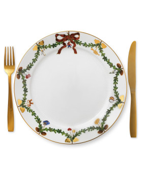 Star Fluted Christmas Plate 27 by Royal Copenhagen