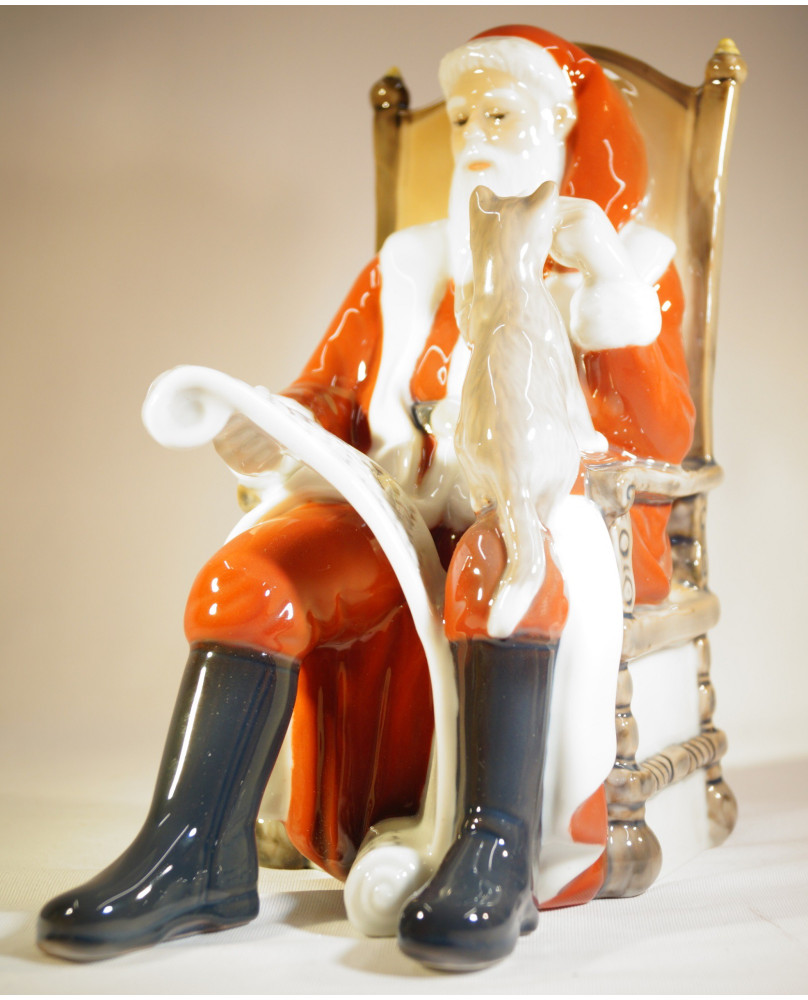 Santa Claus with Cat by Royal Copenhagen