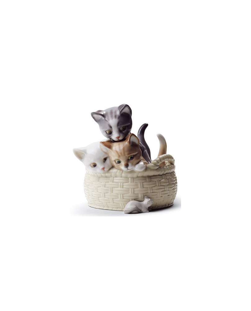 Curious Kittens by Lladro